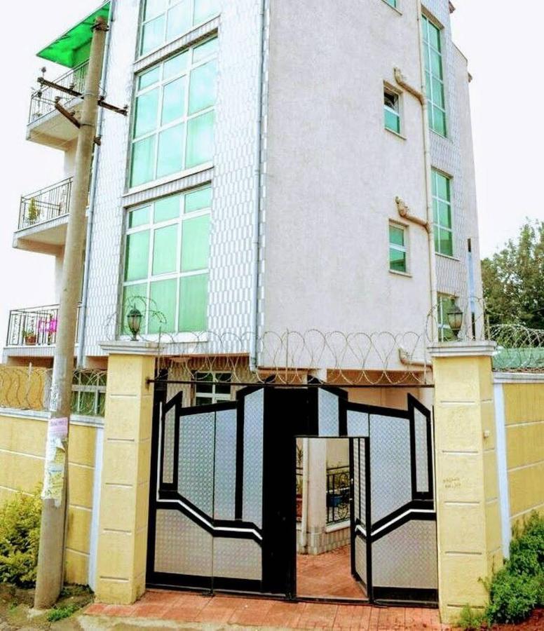 Keba Guest House Адис Абеба Екстериор снимка