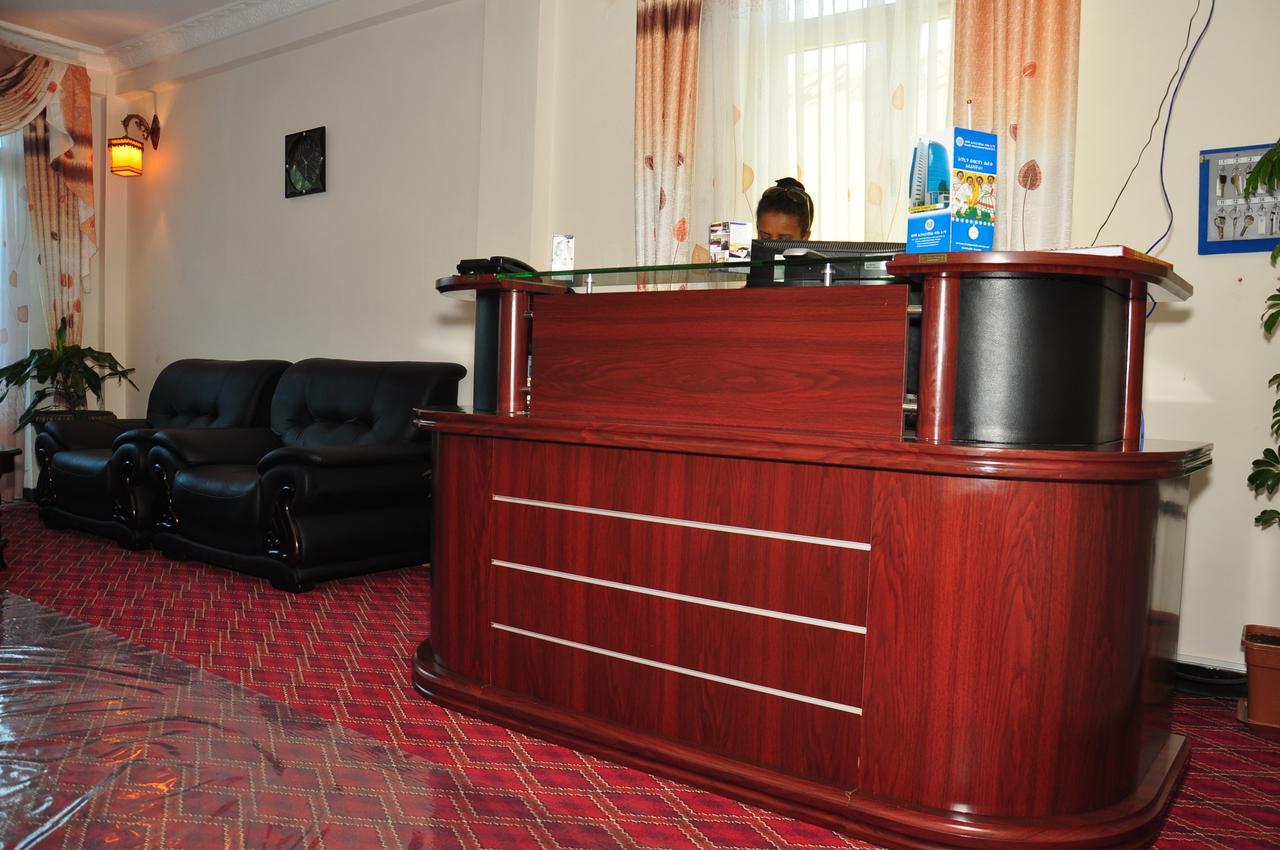 Keba Guest House Адис Абеба Екстериор снимка
