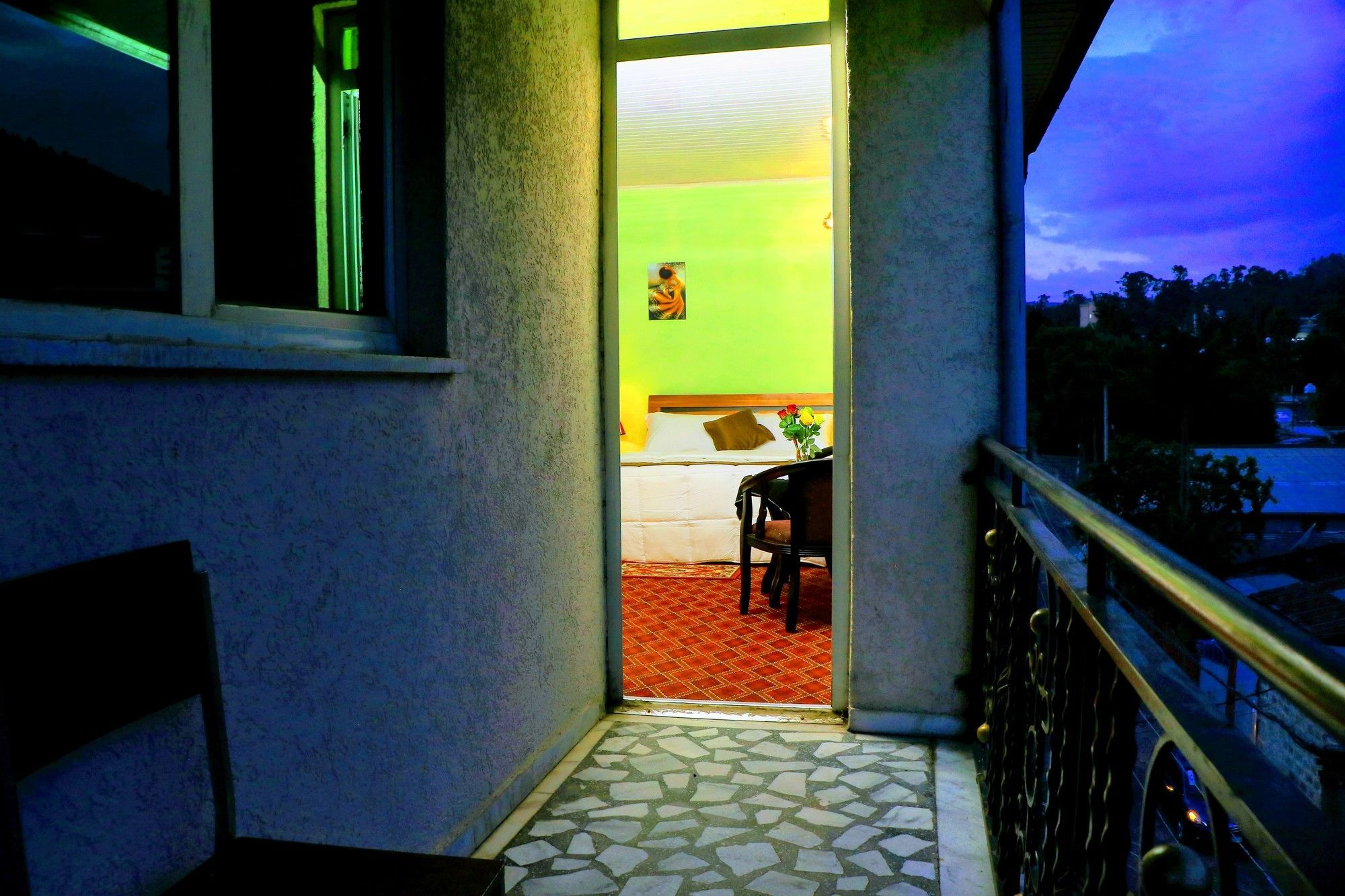 Keba Guest House Адис Абеба Екстериор снимка